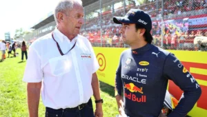 Helmut Marko contraataca a Checo Pérez
